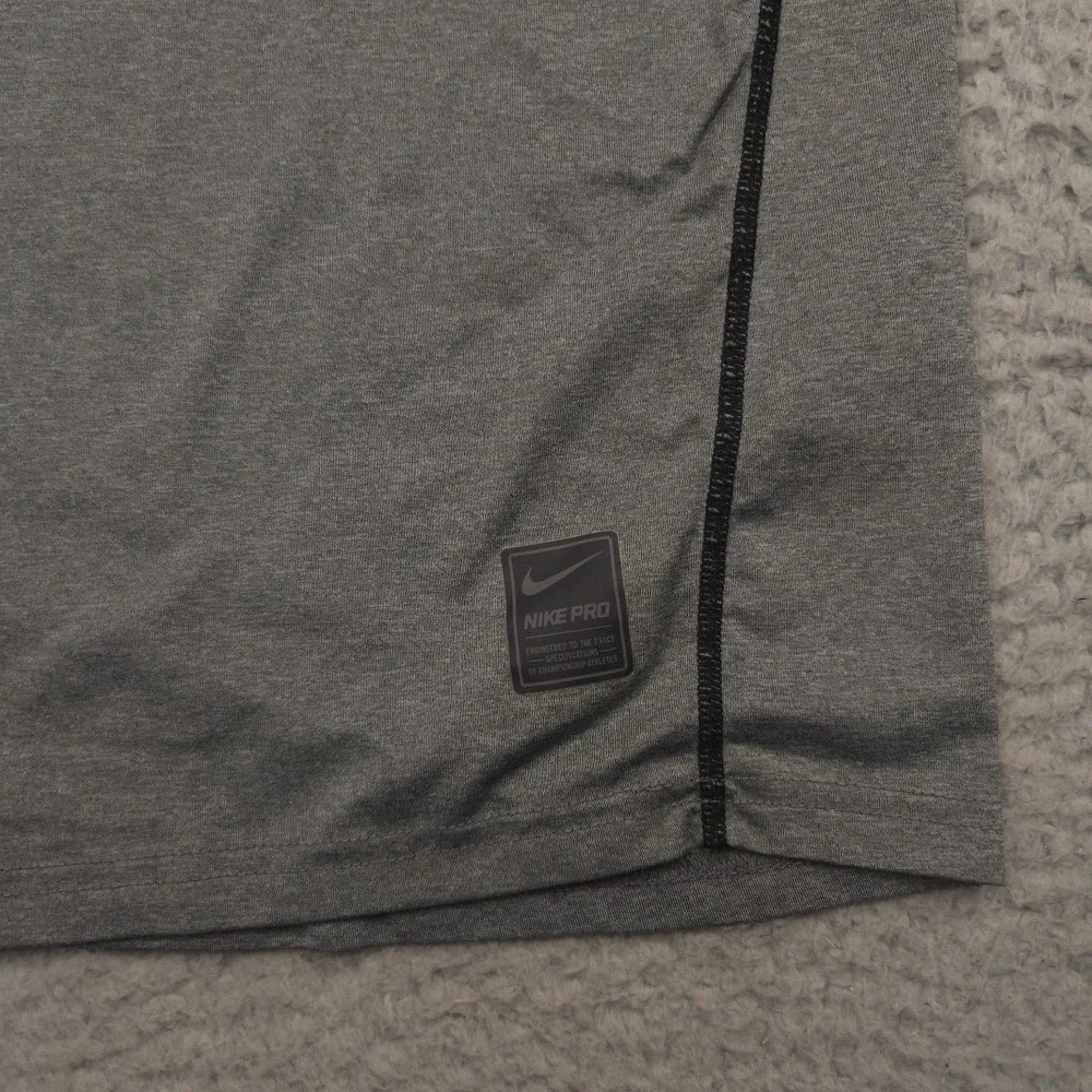 Nike Mens Cool Fitted Dri Fit Shirt XL Gray Stretch Athletic Training Tee